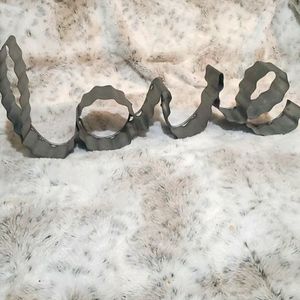 Aluminum love sign